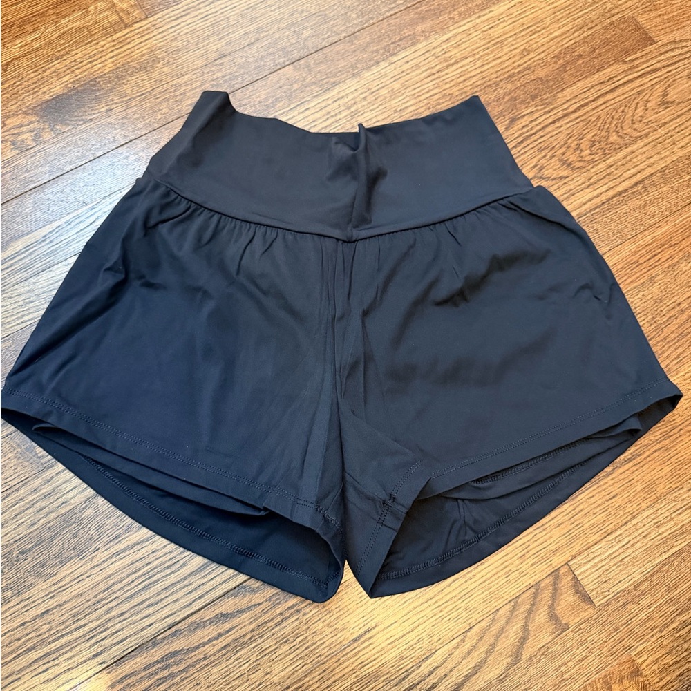 HALARA Black Women's Athletic Shorts